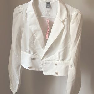 White double breasted crop blouse